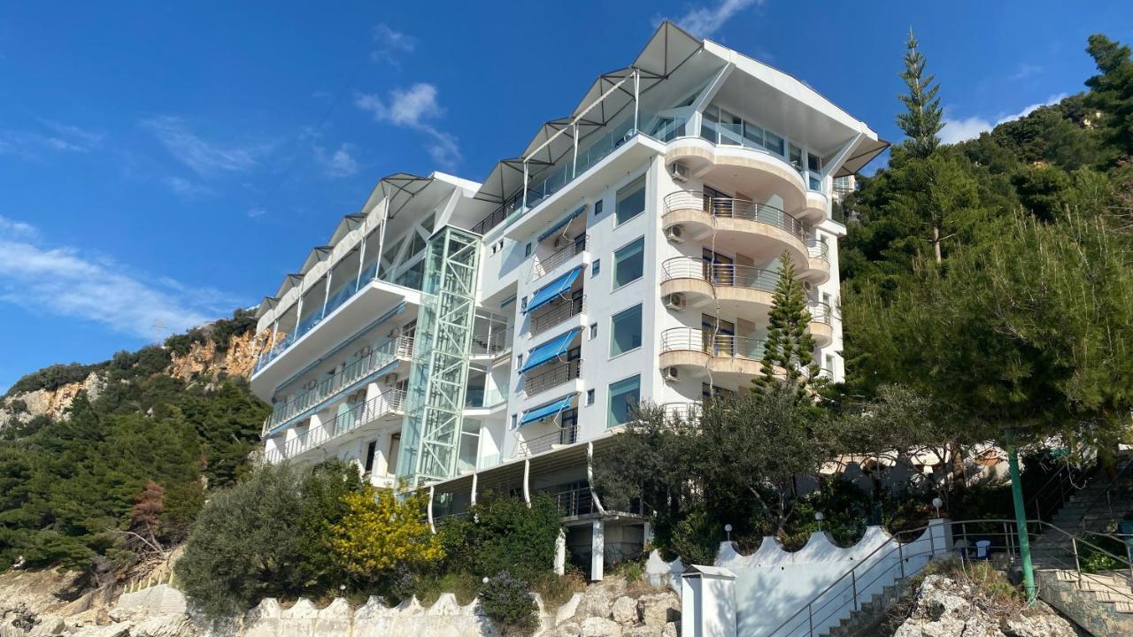 Hotel Nimfa Vlore Exterior photo